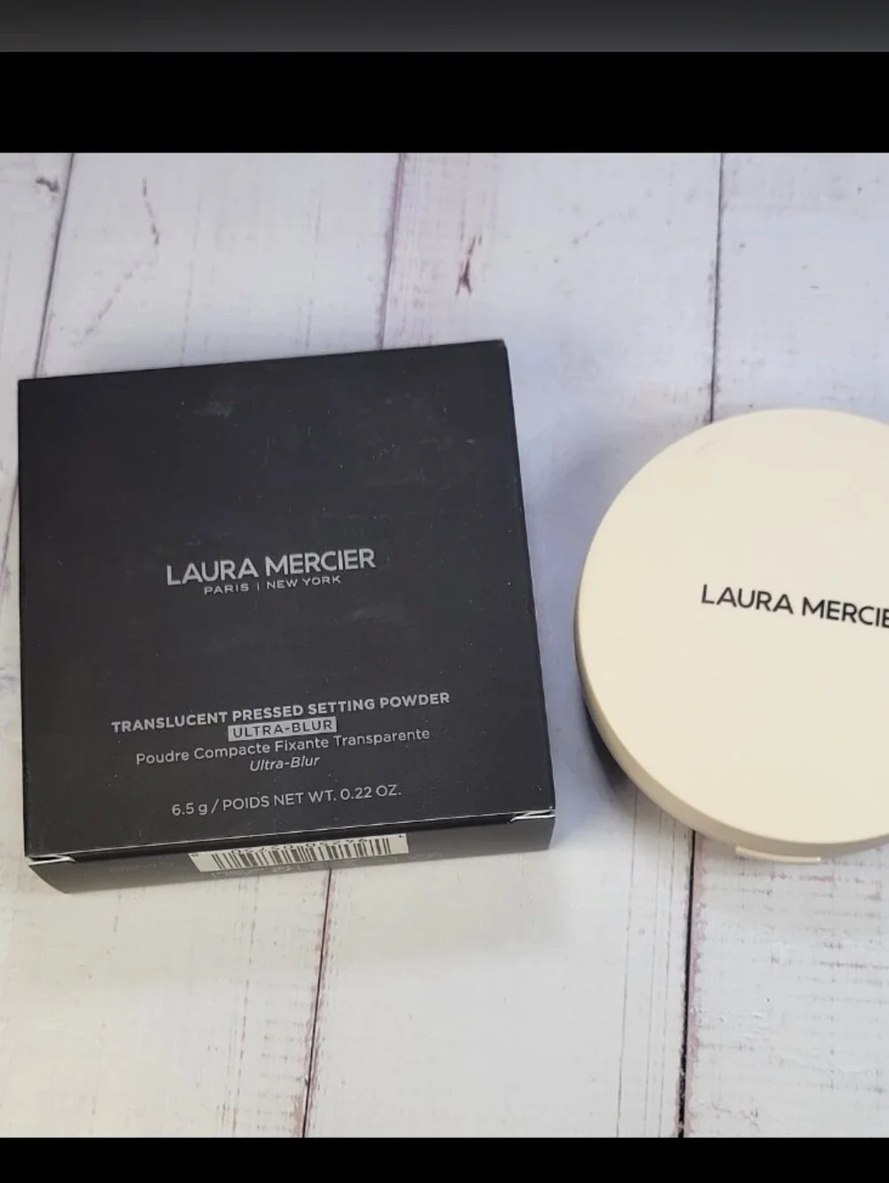 Laura Mercier Ultra-Blur Translucent Pressed Setting Powder with Puff BNIB